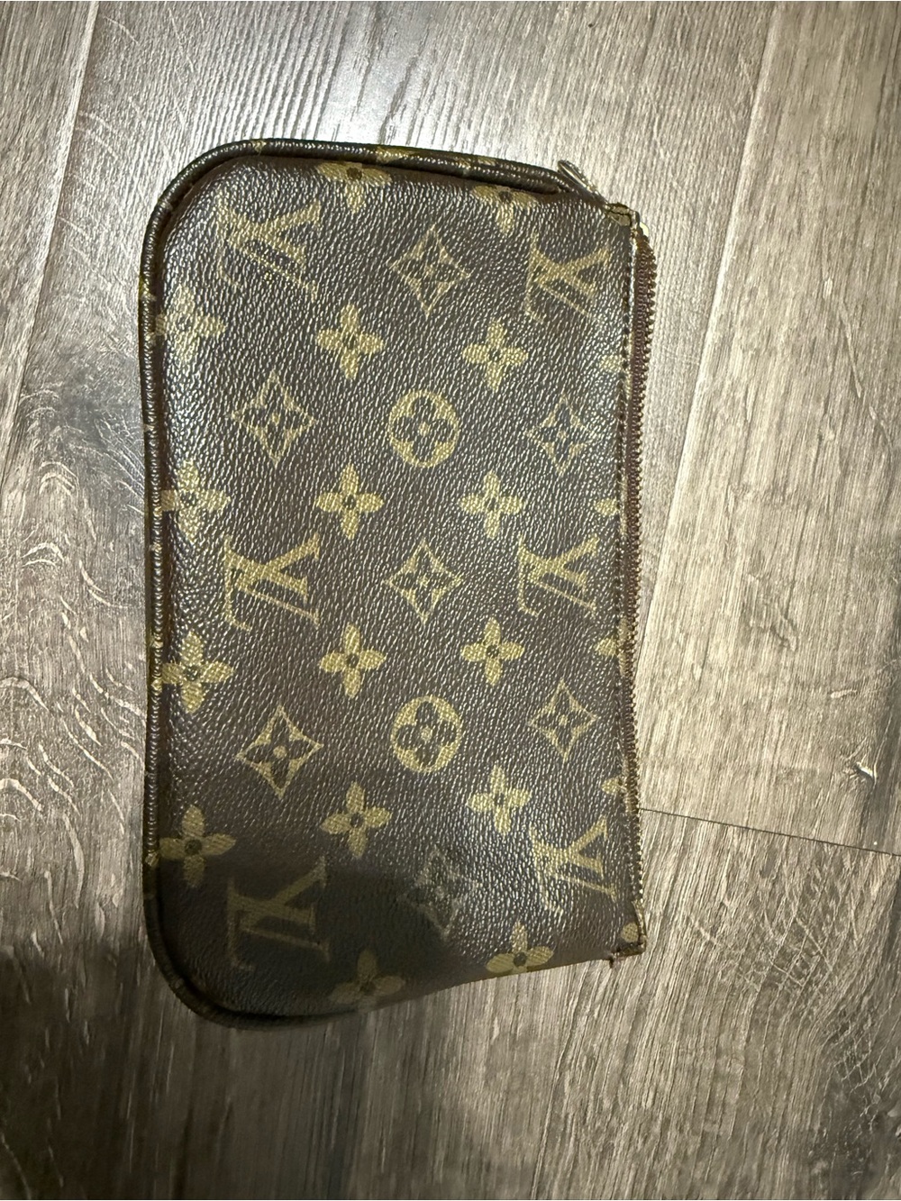 Louis Vuitton pochette